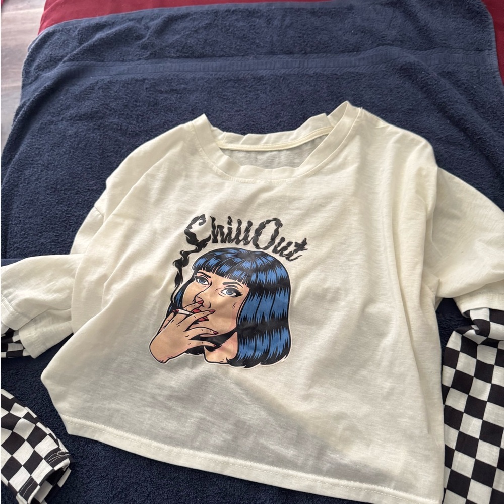 Chill Out Graphic Shirt - Cream